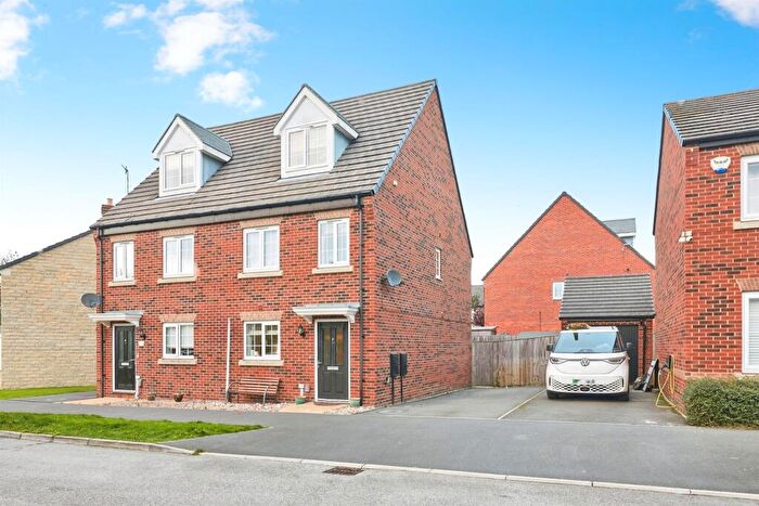 3 Bedroom Semi-Detached House For Sale In Moseley Beck Crescent, Leeds, LS16