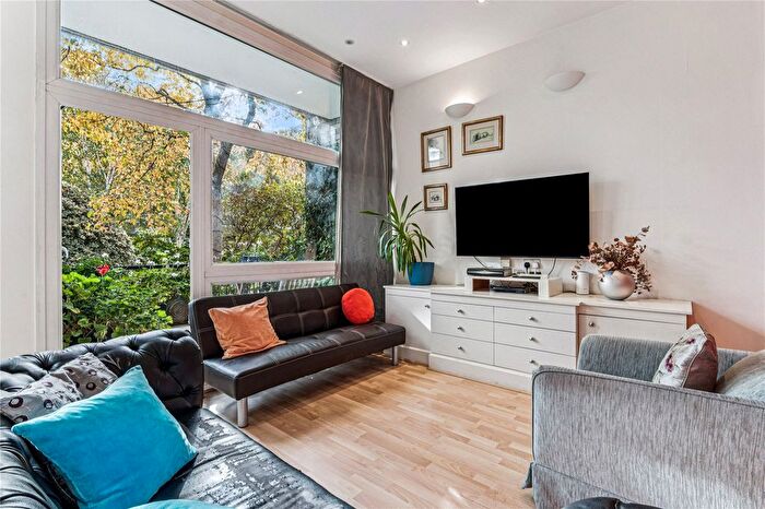 5 Bedroom Detached House For Sale In Cambridge Square, London, W2