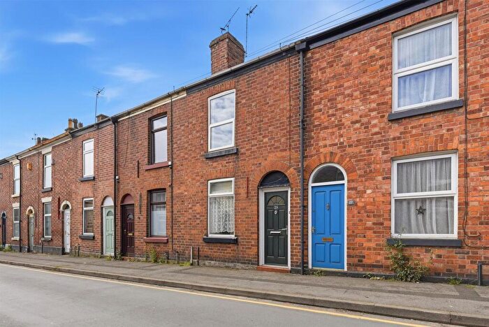 3 Bedroom Terraced House For Sale In Shaw Street, Macclesfield, SK11