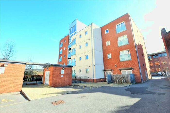 1 Bedroom Apartment To Rent In Malcolm Place, Caversham Road, Reading, Berkshire, RG1