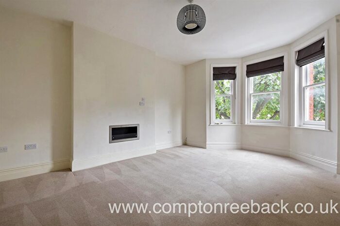 3 Bedroom Flat To Rent In Castellain Mansions, Maida Vale, W9