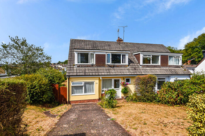 4 Bedroom Semi-Detached House For Sale In Dukes Orchard, Bradninch, EX5