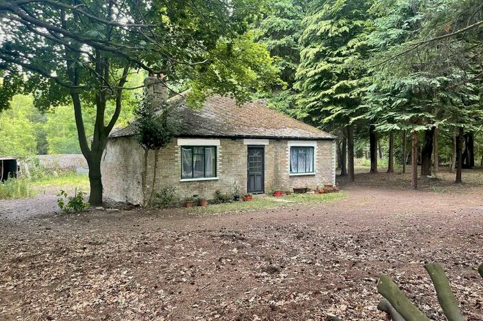 2 Bedroom Detached Bungalow For Sale In Mundford Road, Weeting, IP27