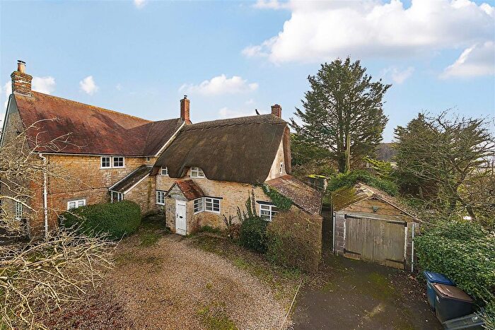2 Bedroom Semi-Detached House For Sale In Back Street, East Stour, Gillingham, SP8