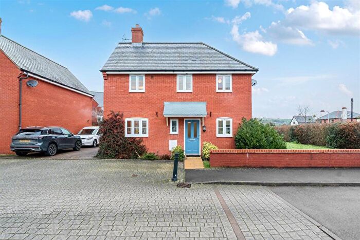 4 Bedroom Detached House For Sale In Wall Hills Close, Kington, HR5