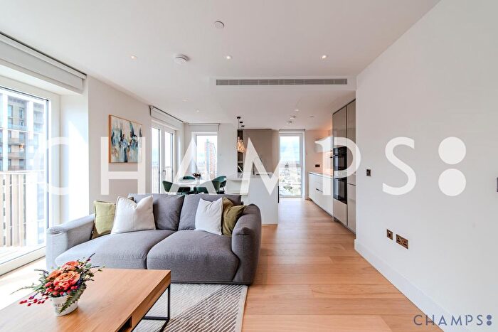 2 Bedroom Flat To Rent In Cascade Way, W12