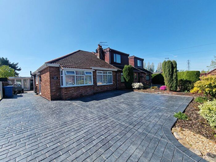 2 Bedroom Semi Detached House For Sale In Powicke Drive, Romiley, SK6