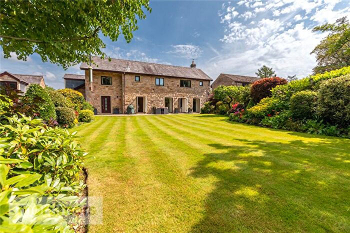 5 Bedroom Link Detached House For Sale In Bowfields Lane, Balderstone, Blackburn, Lancashire, BB2