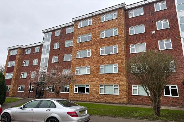 2 Bedroom Apartment To Rent In Barnes Court, Durham Avenue, Woodford Green, IG8