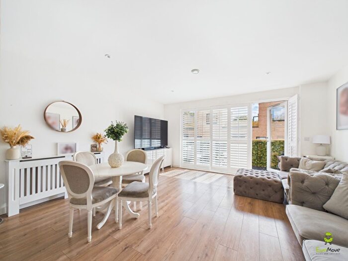2 Bedroom Flat For Sale In Gala Court, Erith High Street, Erith, Kent, DA8