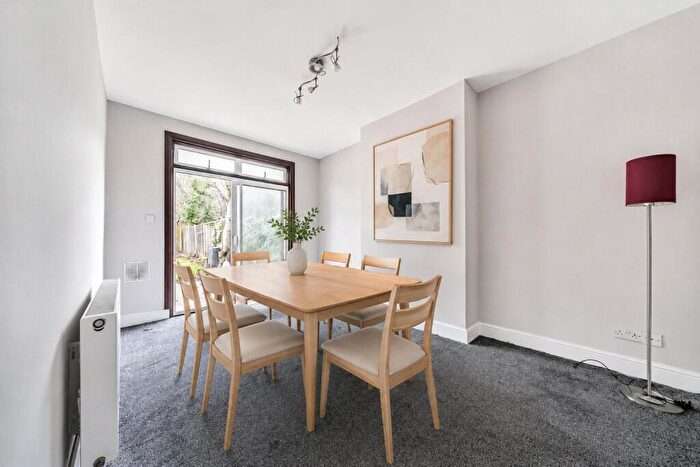 3 Bedroom Terraced House To Rent In Walpole Road, London, N17