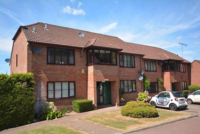 1 Bedroom Flat To Rent In Stoney Grove, Chesham, HP5