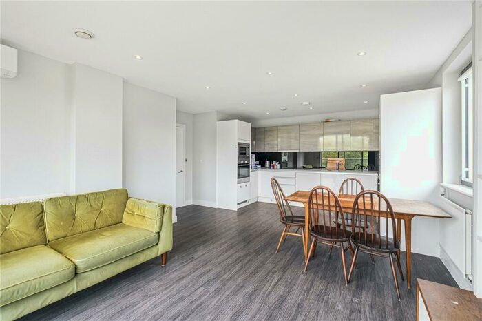 2 Bedroom Apartment To Rent In Barley Court, Essex Wharf, Waltham Forest, London, E5