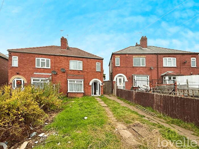 3 Bedroom Semi-Detached House For Sale In Kirton Road, Blyton, DN21