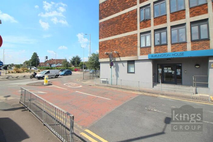 2 Bedroom Flat To Rent In Burlington House, Swanfield Road, Waltham Cross, EN8