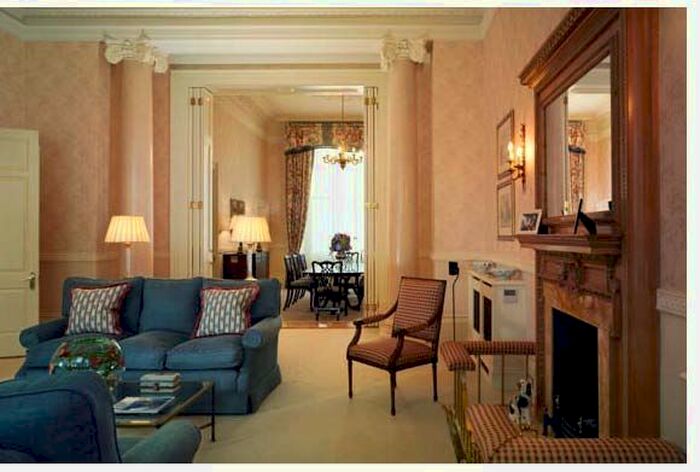 3 Bedroom Flat To Rent In Hyde Park Gate, London, SW7