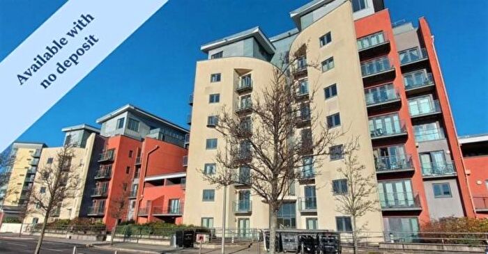 2 Bedroom Flat To Rent In South Quay, Kings Road, Swansea. S, SA1