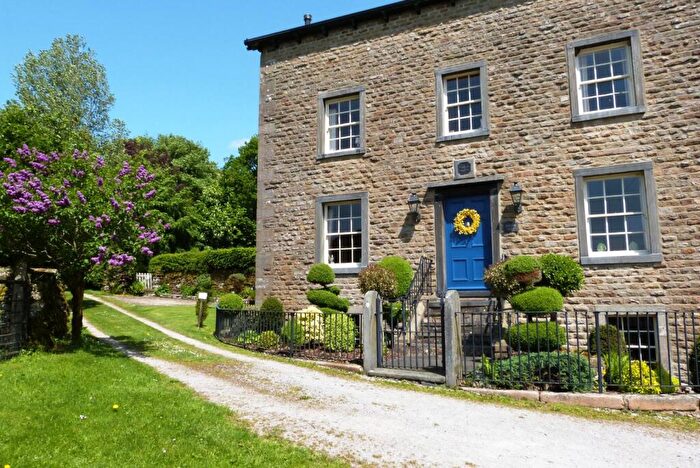 5 Bedroom Detached House For Sale In Halton Gill, Skipton, North Yorkshire, BD23