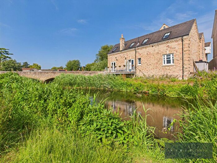 3 Bedroom Detached House For Sale In Mill Road, Buckden, St. Neots, PE19