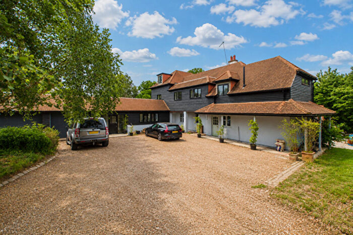 5 Bedroom Detached House For Sale In Pouchen End Lane, Hemel Hempstead, HP1