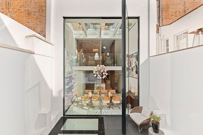 6 Bedroom Property For Sale In Westbourne Grove, Notting Hill, London, United Kingdom, W11