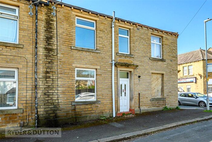 2 Bedroom Terraced House To Rent In Beech Street, Huddersfield, West Yorkshire, HD1