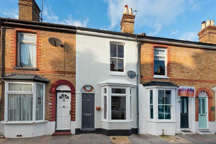 3 Bedroom Terraced House To Rent In Argyle Road, Whitstable, CT5