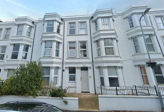 1 Bedroom Flat To Rent In Gordon Rd, Cliftonville, CT9
