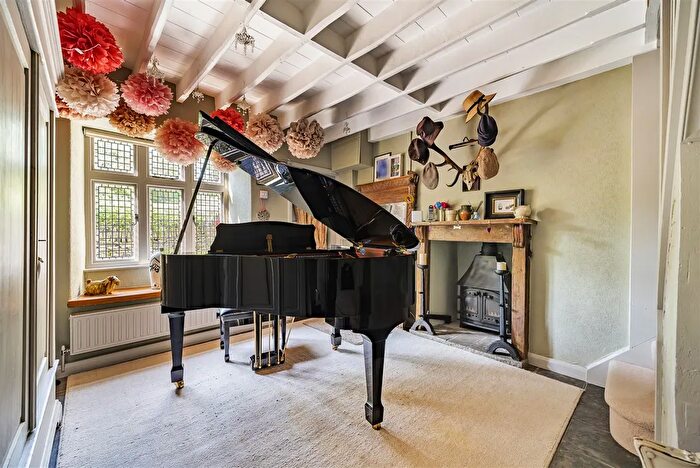 3 Bedroom Village House For Sale In North Cheriton, Somerset, BA8