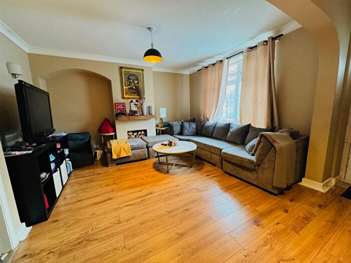 3 Bedroom Terraced House For Sale In Abbots Road, Edgware, HA8