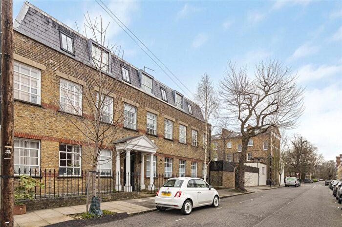 1 Bedroom Flat For Sale In College Terrace, Bow, London, E3