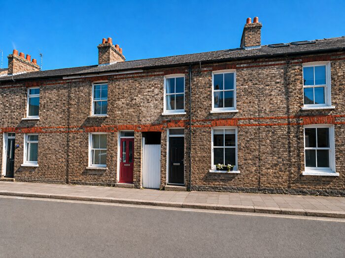 2 Bedroom Terraced House To Rent In Sedgwick Street, Cambridge, CB1