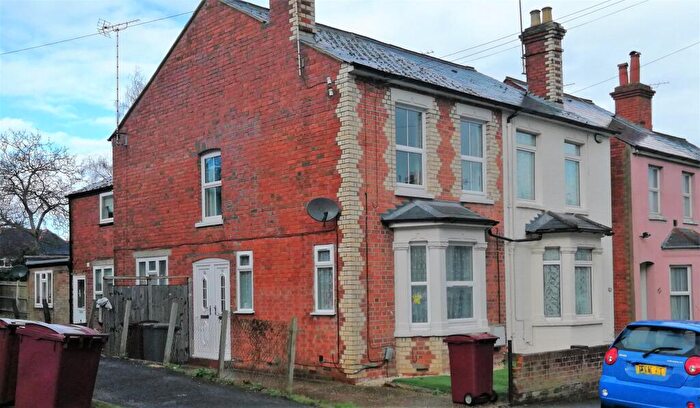 1 Bedroom Apartment To Rent In Beecham Road, Reading, RG30
