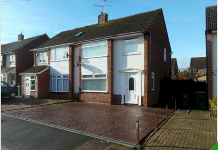 3 Bedroom Semi-Detached House To Rent In Bletchley Drive, Allesley Park, Coventry, CV5