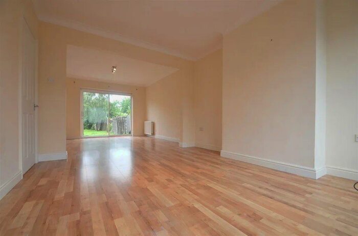 3 Bedroom Semi-Detached House To Rent In Long Drive, Ruislip, Middlesex, HA4