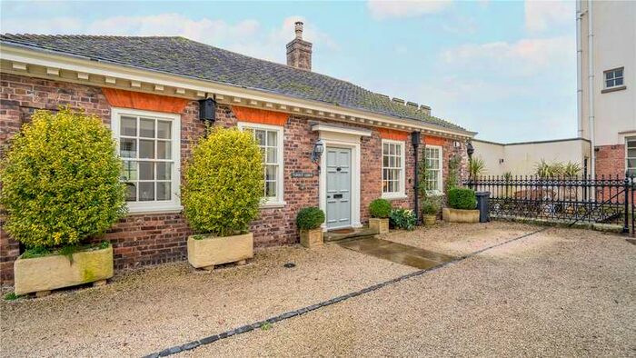 2 Bedroom Bungalow For Sale In Turret Lodge, Apley Park, Bridgnorth, Shropshire, WV15