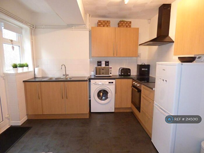 2 Bedroom Semi-Detached House To Rent In Uplands Terrace, Morriston, Swansea, SA6