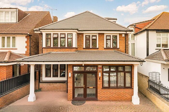 Studio To Rent In Wood Lane, Osterley, TW7