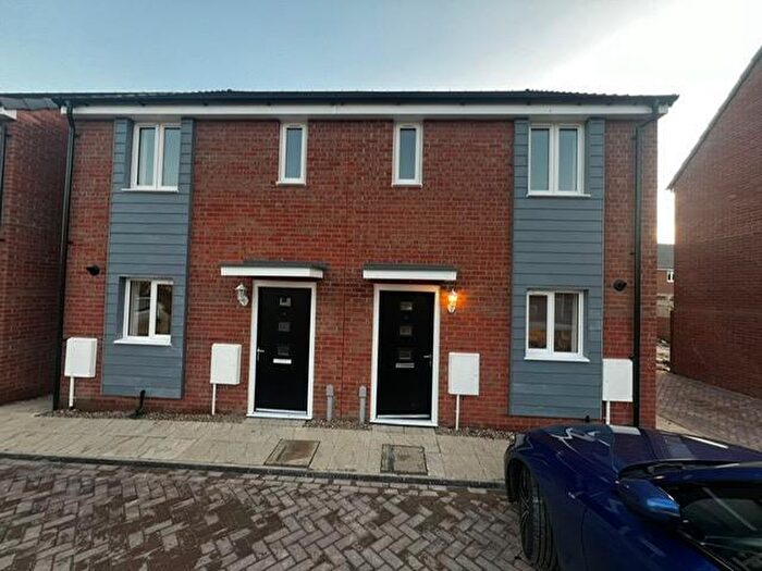 2 Bedroom House To Rent In Mavish Way, Dereham, NR19