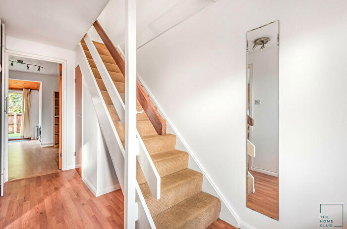 4 Bedroom Terraced House To Rent In Park Barn Drive, Guildford, GU2