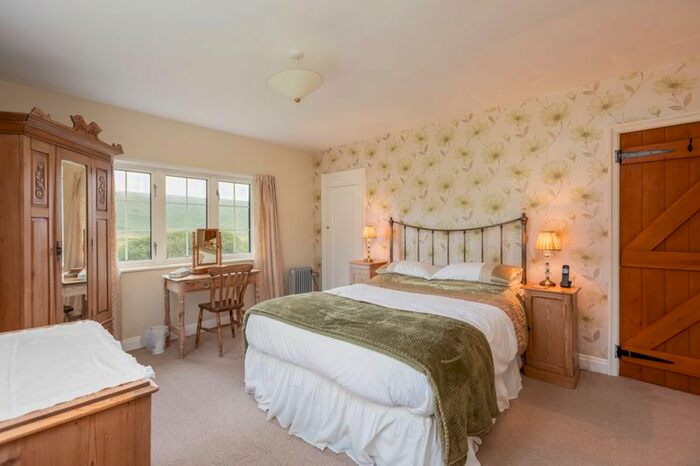 3 Bedroom Property For Sale In Saltersgate, Pickering, YO18