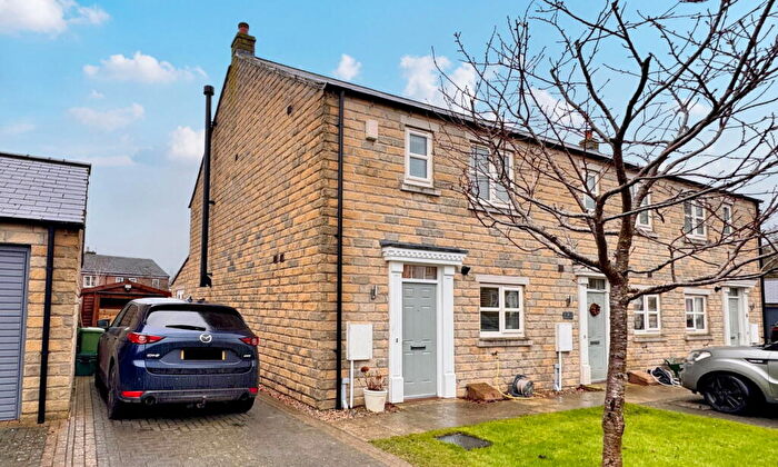 3 Bedroom End Of Terrace House For Sale In Bishopdale Close, Leyburn, DL8