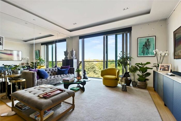 3 Bedroom Flat To Rent In Lillie Square, London, SW6