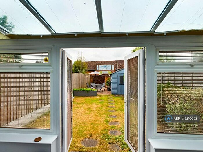 4 Bedroom Terraced House To Rent In Park Road, Banbury, OX16