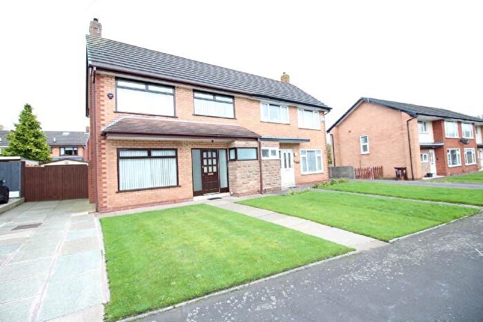 3 Bedroom Semi-Detached House To Rent In Finney Grove, Haydock, St Helens, WA11