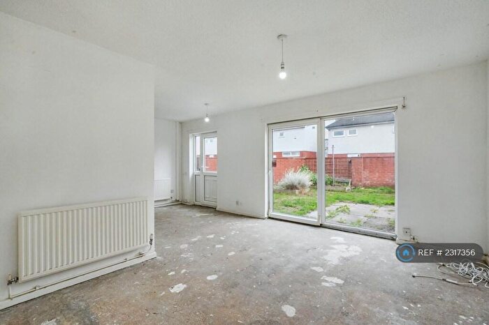 2 Bedroom End Of Terrace House To Rent In Tedburn Drive, Mansfield, NG18