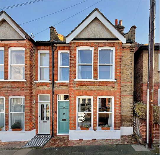 2 Bedroom End Of Terrace House For Sale In Hilldrop Road, Bromley, BR1