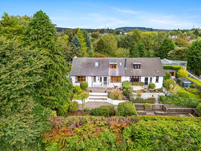 4 Bedroom Semi Detached House For Sale In Waulkmill Cottages, Waulkmill Lane, Duntocher, G81