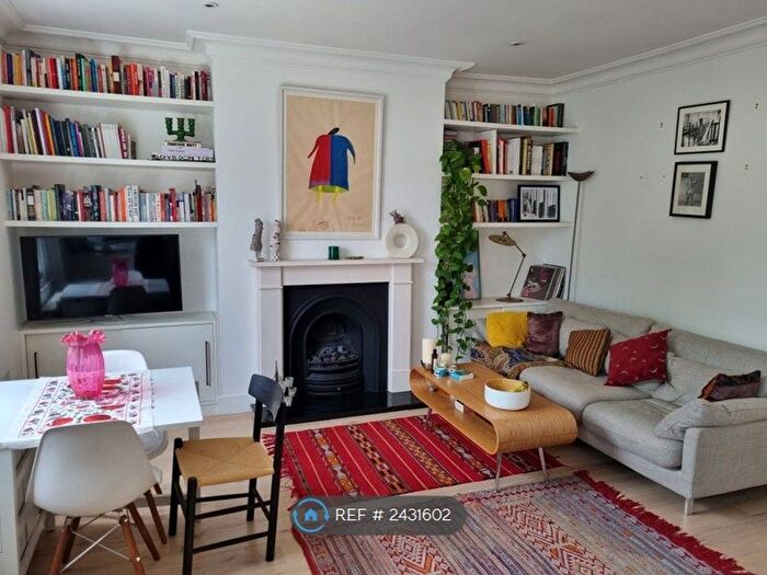 3 Bedroom Flat To Rent In Priory Road, London, NW6