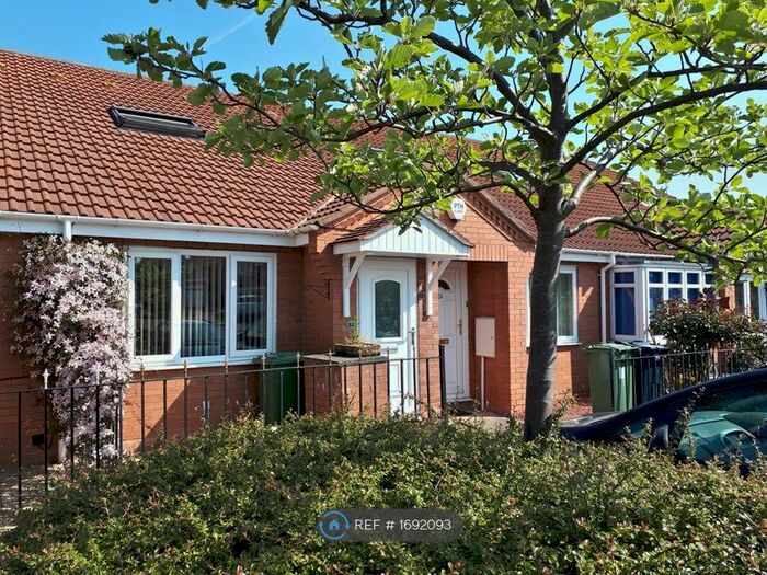 1 Bedroom Terraced House To Rent In Silvermere Drive, Ryton, NE40